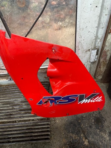 Aprilia rsv1000 mille - mille, left